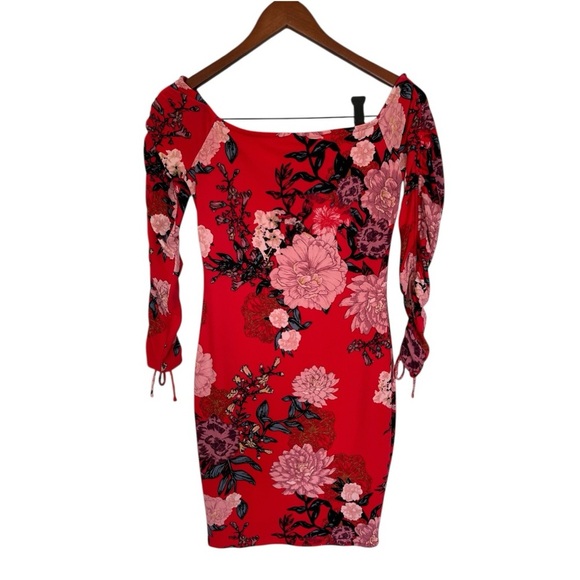 Guess Floral Red off the shoulder dress Dress size small - Picture 1 of 5